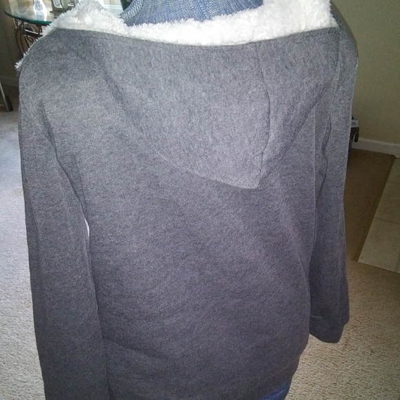 Jacket - Picture 4 of 4